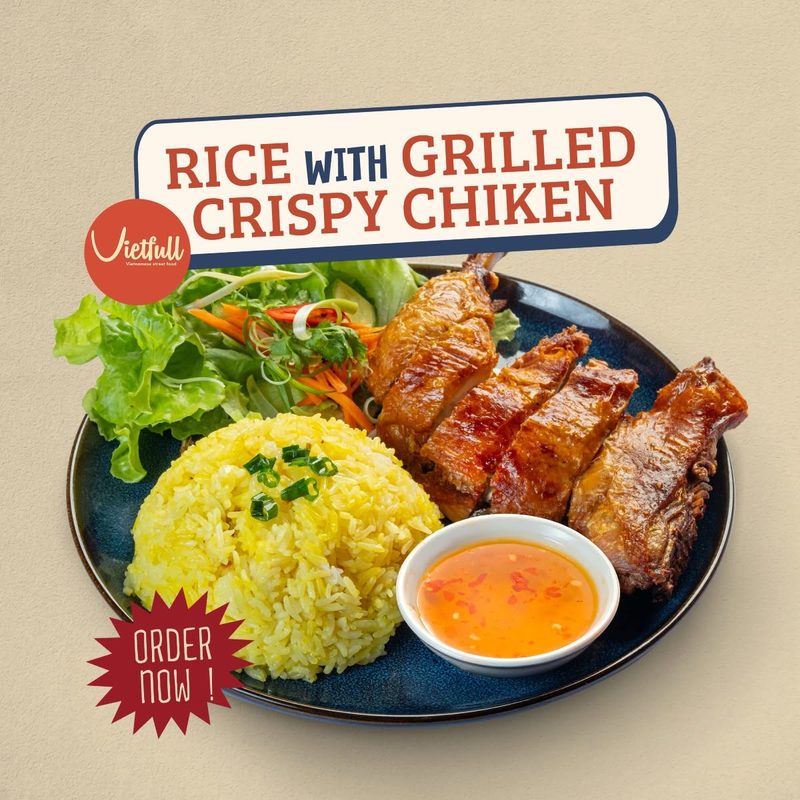Rice with grilled crispy chicken